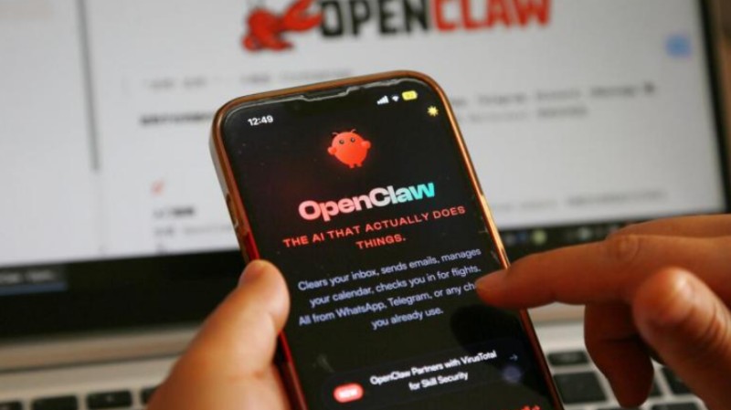 “龙虾”之后，AI圈开始“养马”了？