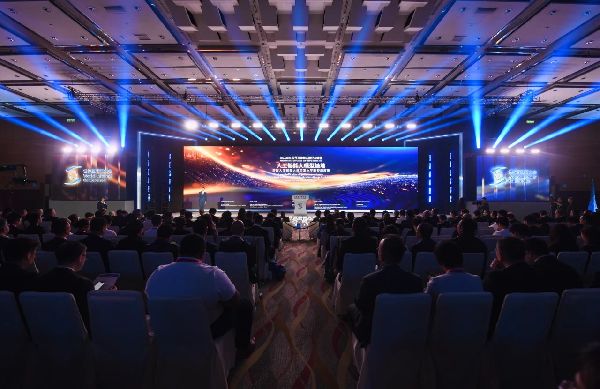 聚焦人工智能大模型，业界共话发展新路径