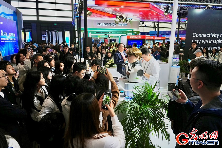 【乌镇视窗】2025年世界互联网大会“互联网之光”博览会开幕 乌镇再启数智之约