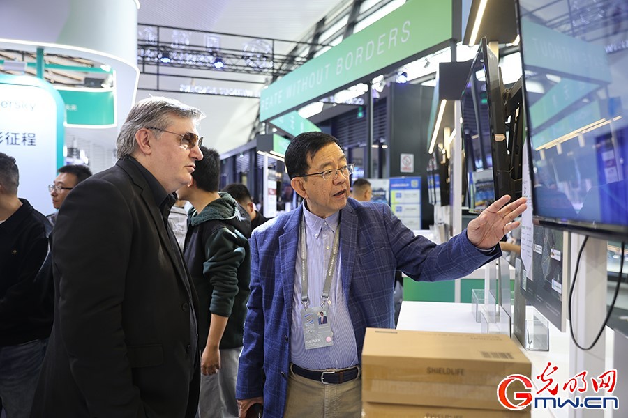 【乌镇视窗】2025年世界互联网大会“互联网之光”博览会开幕 乌镇再启数智之约