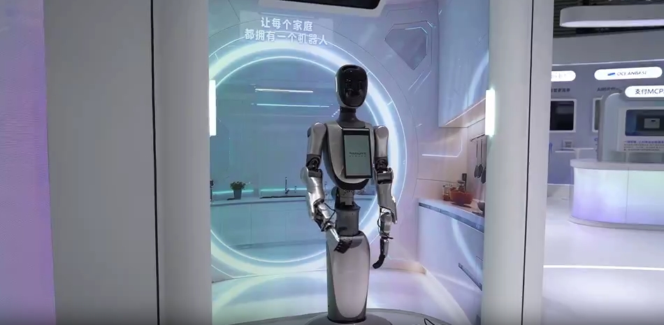 中国蓝观察丨今年的乌镇峰会,各路机器人“大展拳脚”