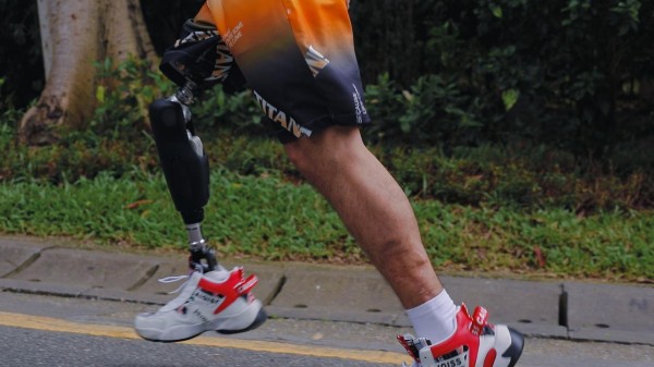 强脑科技推动脑机接口技术从实验室走向千家万户