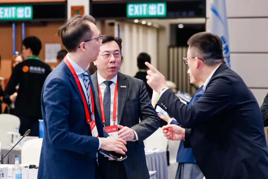 数智香江话合作 政企携手向未来——2026年世界互联网大会亚太峰会政企交流会见闻