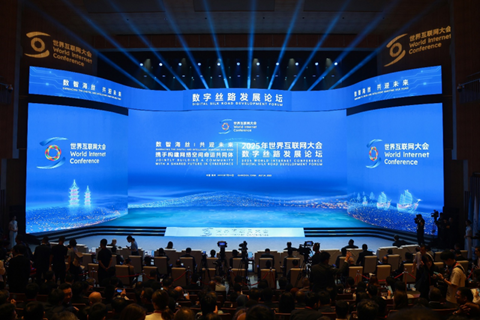 “光明观察”系列述评④｜“AI4S”，机遇与治理同行