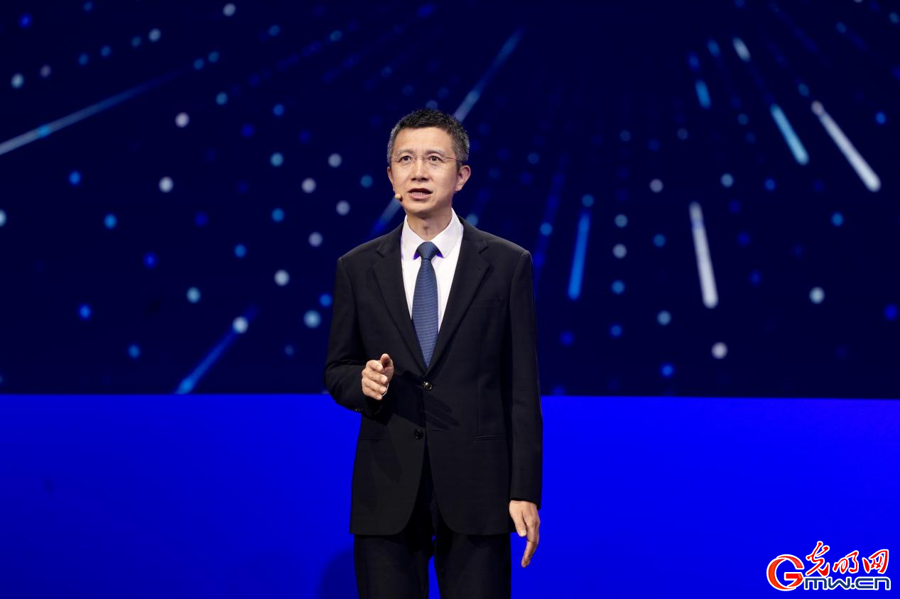 “剧本驱动多模协同的高拟真数字人技术”获2025年世界互联网大会领先科技奖