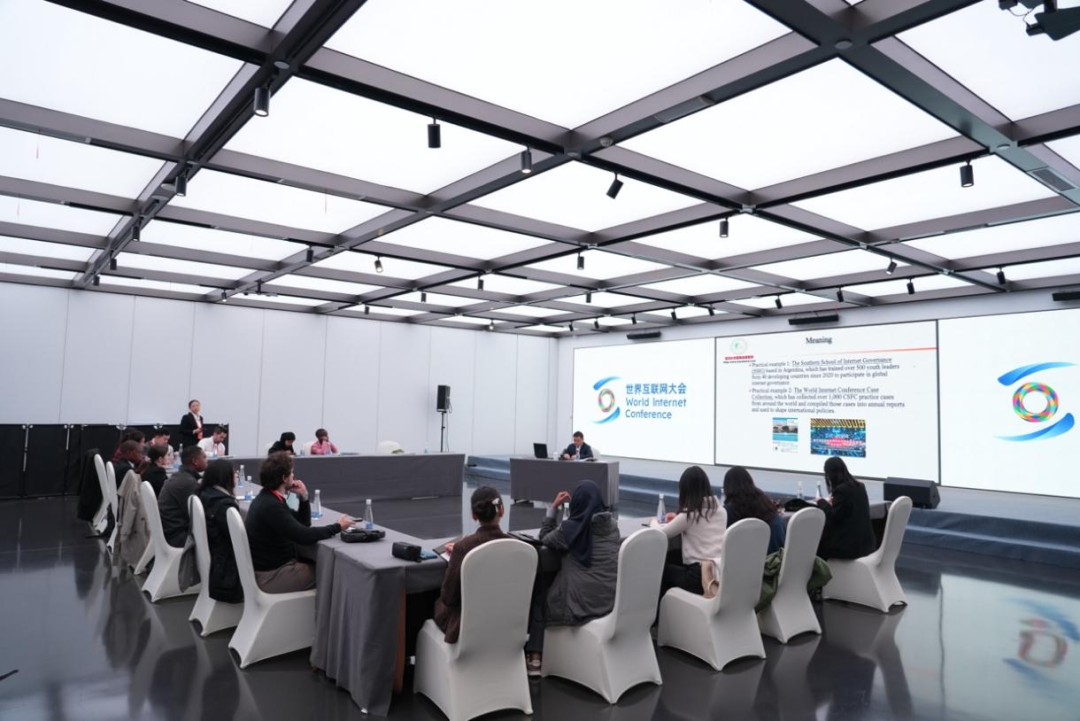 2025年世界互联网大会全球青年领军者在浙江开展研学活动 2025年世界互联网大会全球青年领军者在浙江开展研学活动