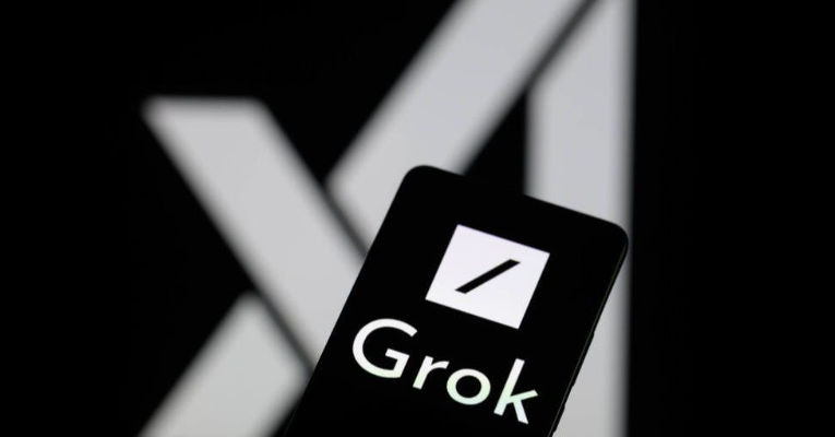 马斯克宣布将开源Grok 2模型