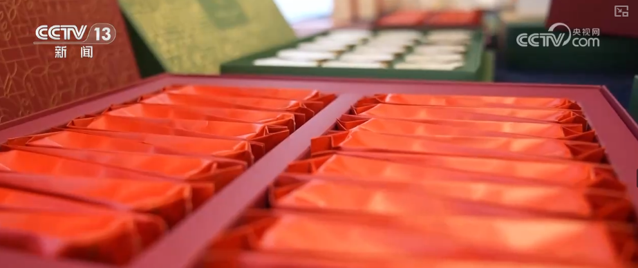 “AI+”丰富多元“更新”现象遍布千行百业 中国AI“加速跑”迈入应用爆发期